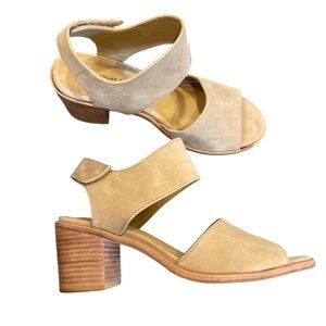 Chocolat Blu Beige Sandal Heels